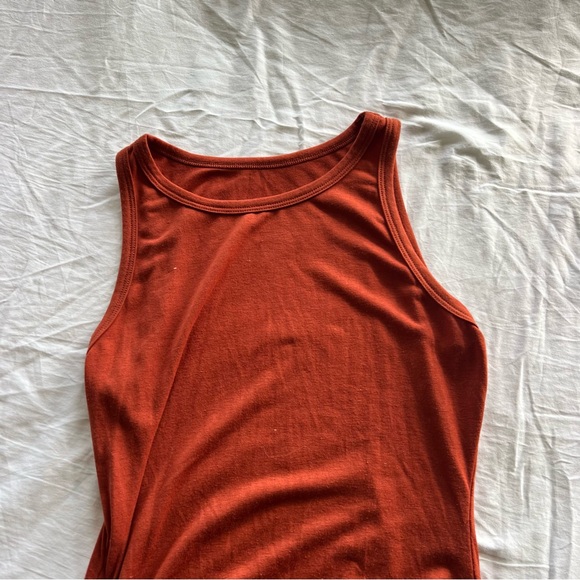 Sleeveless Ruched Rust Dress - Picture 8 of 8